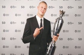 هالاند يفوز بجائزة رابطة اللاعبين المحترفين