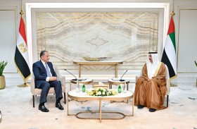 صقر غباش يبحث تعزيز التعاون مع سفراء الكويت ومصر والعراق