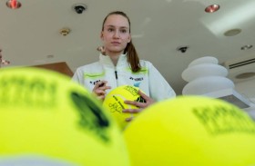 ريباكينا تزيح شفيونتيك عن  وصافة التصنيف العالمي