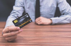 دمج الحسابات المصرفية.. السر الكامن خلف الزواج السعيد