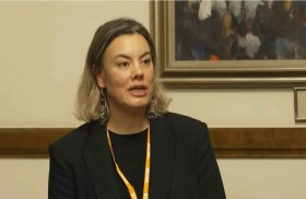 وزيرة من غرينلاند تشيد برد دول أوروبية على تهديد ترامب