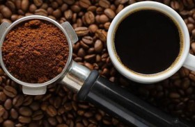 أشياء يجب أن تتوقف عن وضعها في قهوتك