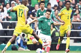 الانضباط التكتيكي يحسم مواجهتي الافتتاح في كأس العالم