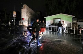 متطوعون يحملون السلاح لحماية أحيائهم في دمشق 