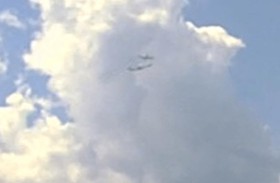 نجاة ركاب طائرتين بأعجوبة