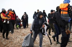 فرنسا توقف 4 أشخاص بتحقيق حول تهريب مهاجرين