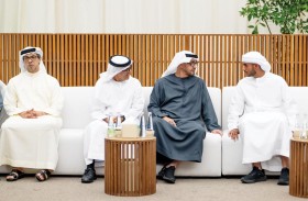 رئيس الدولة يتقبل التعازي في وفاة حمد الخييلي