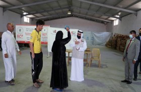 خليفة الانسانية توزع مساعدات في مخيم ديبكة للنازحين العراقيين