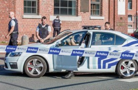 مطاردة تهريب مخدرات تنتهي بمقتل شرطي