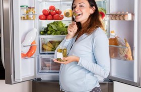 أطعمة على الحامل تجبنها