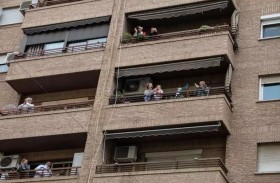 ألمانيا تعتزم السماح بتدابير حجر منزلي محلية  