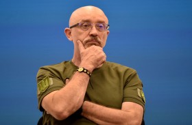 قبل فصل الشتاء.. 4 أسباب وراء إقالة وزير الدفاع الأوكراني