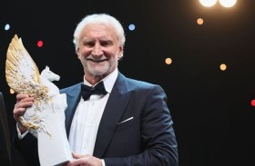 رودي فولر يتوج بجائزة «الأسطورة الرياضية»