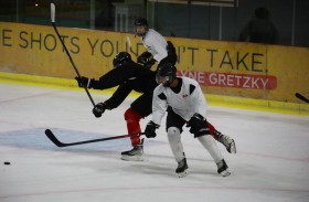 «هوكي الجليد» يستعد للمشاركة في «مونديال» صربيا