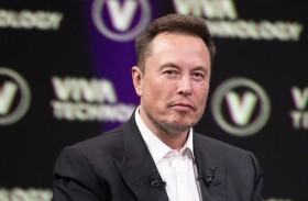 ماسك يثير غضب السينمائيين بانتقاده اختيار ممثلة «The Odyssey»