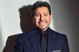 تفاصيل جديدة بشأن حالة الفنان هاني شاكر الصحية