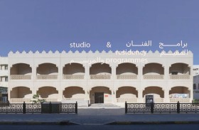 الشارقة للفنون تفتح باب التقديم لبرنامج  المرسم في ساحة الفنون