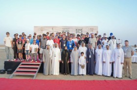 اختتام البطولة الدولية للاستعراضات الجوية للطيران اللاسلكي في العين وتتويج الفائزين