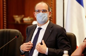 رئيس الوزراء الفرنسي يزور تونس لتعزيز العلاقات 