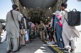 بريطانيا تجلي 5700 شخص من أفغانستان 