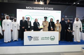 شرطة دبي توقع 32 مذكرة تفاهم دولية ومحلية خلال «القمة الشرطية»