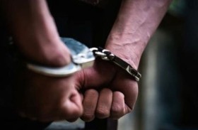توقيف رجل في جنوب أفريقيا اُتهم بقتل زوجته وابنتيه