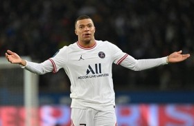 أصدقاء مبابي في مانشستر للتفاوض على انتقاله إلى السيتي