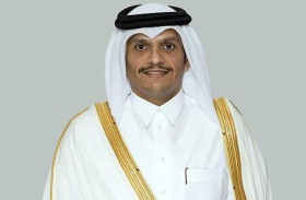 رئيس الوزراء القطري يبحث مع وزيرة الخارجية الكندية التطورات الإقليمية