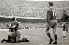 «الكلاسيكو».. بوابة برشلونة المفضلة لمنصات تتويج «الليغا» عبر التاريخ