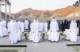 المكتب الإعلامي لحكومة الفجيرة يصدر كتاب حمد الشرقي 2021