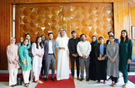 سلطان الجابر: تماشياً مع رؤية وتوجيه القيادة، الإمارات مستمرة في دعم مشروعات الطاقة المتجددة في باكستان، وتطوير الشراكة بين البلدين الصديقين