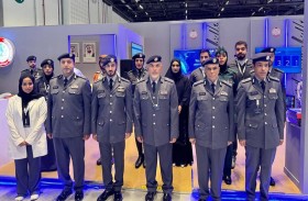 مدير عام شرطة أبوظبي يزور معرض الصيد والفروسية 2024