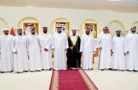 أحمد بن محمد يحضر أفراح عائلة المروشد