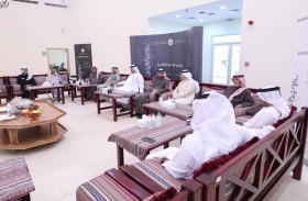 مجلس ضاحية الخالدية بالشارقة يلتقي أهالي الضاحية ضمن مبادرة «يلستنا» في انعقادها الرابع لهذا العام