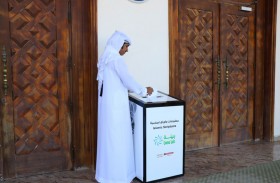 بلدية مدينة دبا الحصن تطلق مبادرة للحفاظ على الكتب المقدسة منتهية الصلاحية