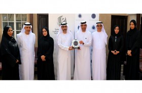  تريندز يوقع مذكرة تفاهم مع جمعية الصحفيين الإماراتية في المجالات البحثية والتدريب