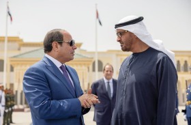 رئيس الدولة يودع الرئيس المصري لدى مغادرته البلاد