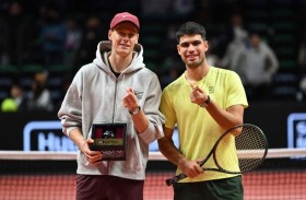 سينر في طريق ألكاراس لتحقيق لقبه المفقود 