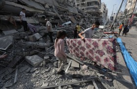  معركة خان يونس تهدد أكبر مستشفى لا يزال يعمل في غزة 