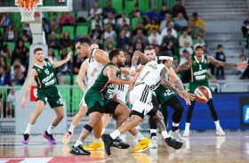 «دبي لكرة السلة» يحقق فوزه الثاني بالدوري الإدرياتيكي الأوروبي