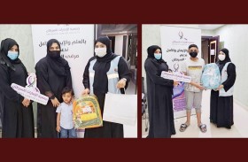 تدشين حملة توزيع الحقيبة المدرسية على الطلاب من مرضى السرطان وأسر المصابين