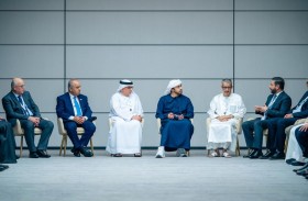 عبدالله بن زايد يلتقي رؤساء الوفود المشاركة في مؤتمر وزراء التعليم العالي والبحث العلمي بالوطن العربي