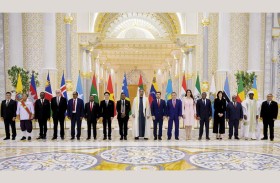 رئيس الدولة يؤكد حرص الإمارات على ترسيخ علاقاتها مع مختلف دول العالم