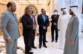 محمد بن راشد يلتقي رئيس وزراء ولاية كيرلا الهندية