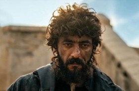 مبالغات غير منطقية.. أحداث «علي كلاي» تثير السخرية