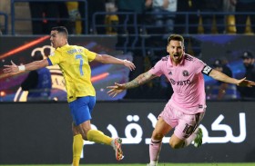 الرقصة الأخيرة بين ميسي ورونالدو في الرياض مطلع فبراير 