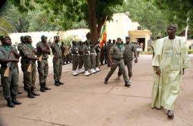 المجموعة الحاكمة في مالي تدعو إلى دعم القوات الأجنبية 
