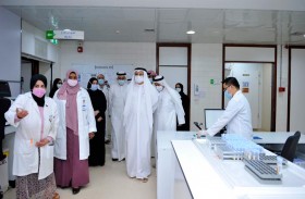 «صحة دبي» تدشن مختبر الكيمياء الحيوية الذكي