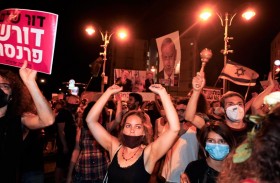 الآلاف يتظاهرون ضد نتانياهو في اسرائيل 