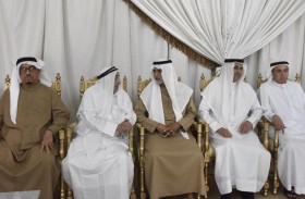 نهيان بن مبارك يعزي في وفاة محمد الغرير